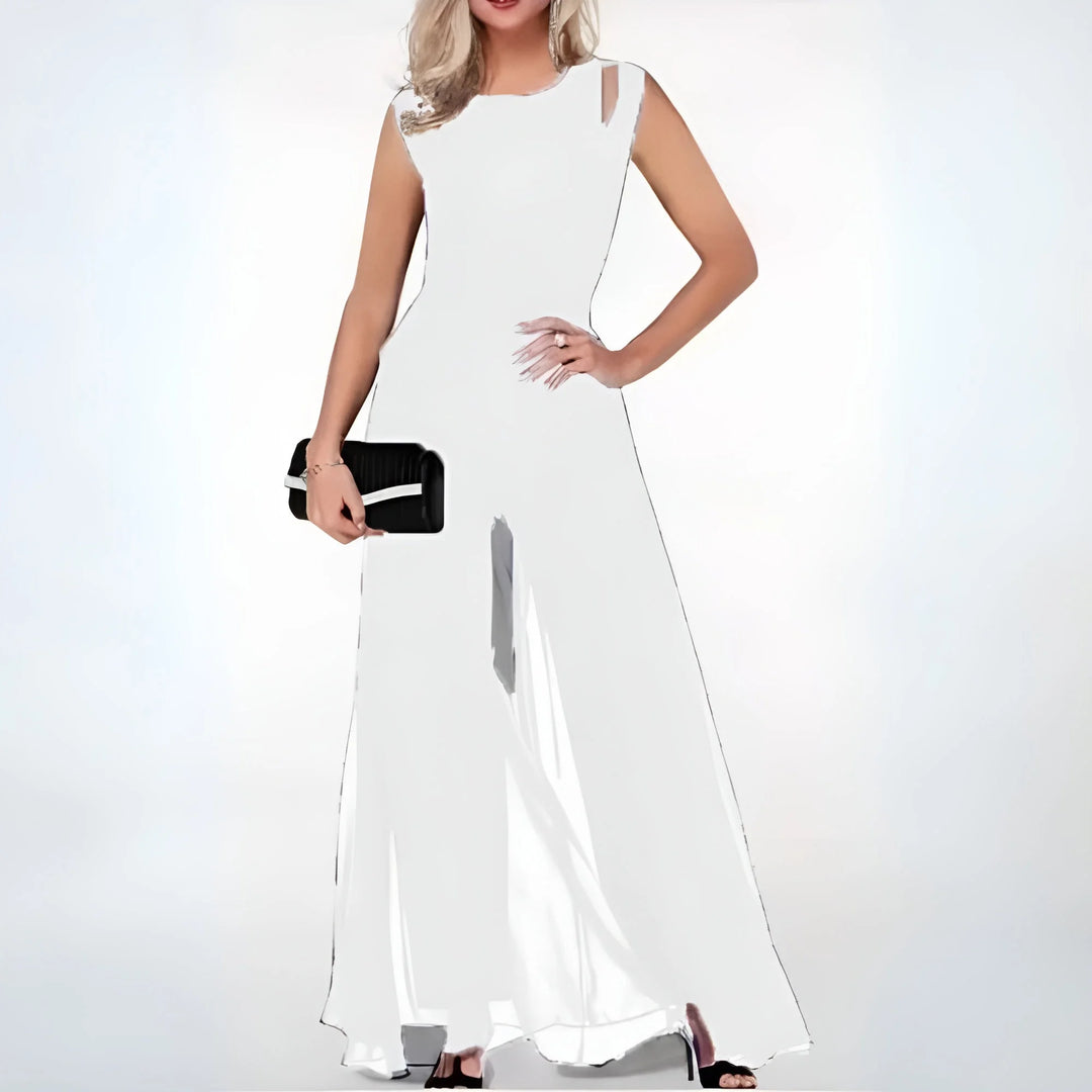 White sleeveless maxi dress with side cutouts for women, perfect for summer. Comfortable and stylish, made of lightweight,…
