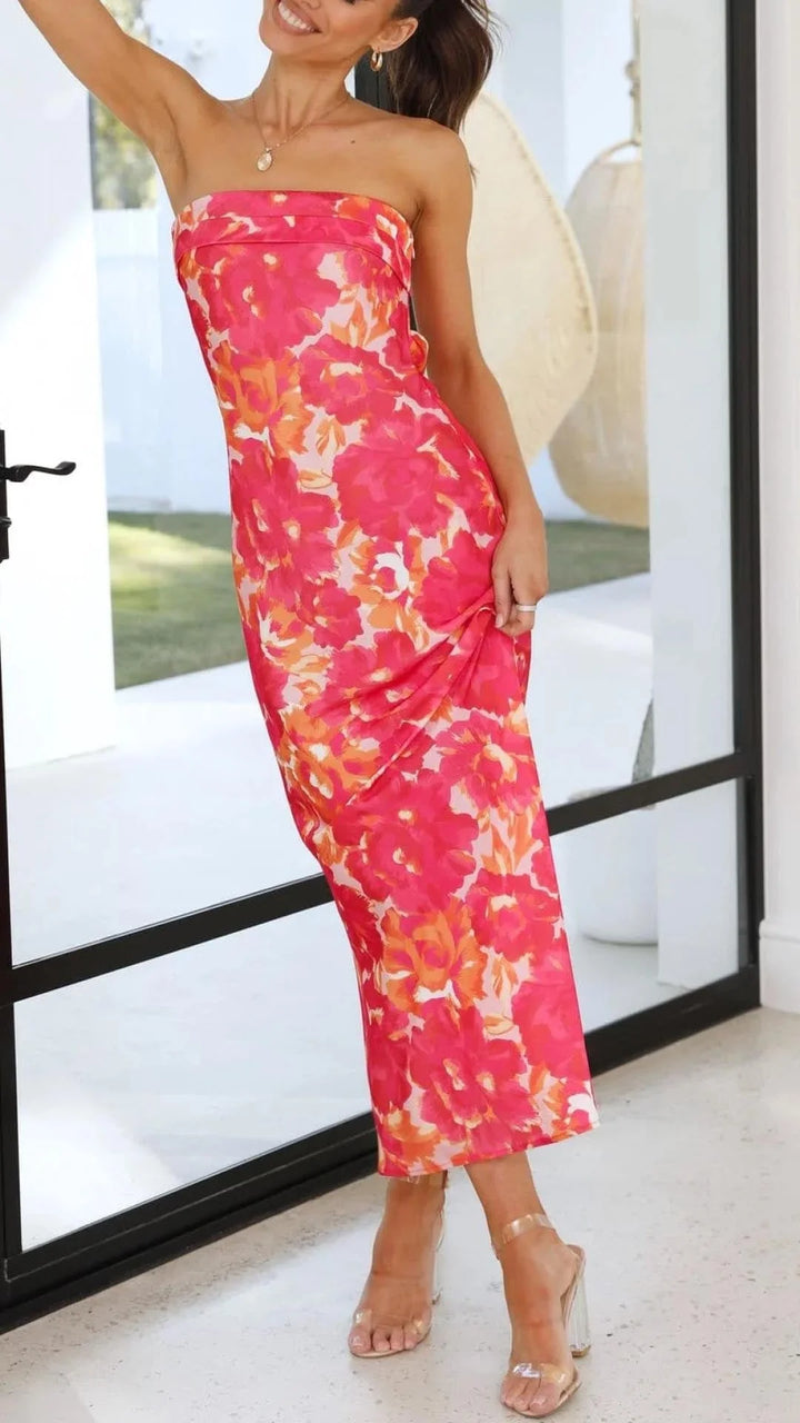 Floral strapless maxi dress for women with an elegant rose pattern, ideal for summer days. Cotton blend fabric for comfort…