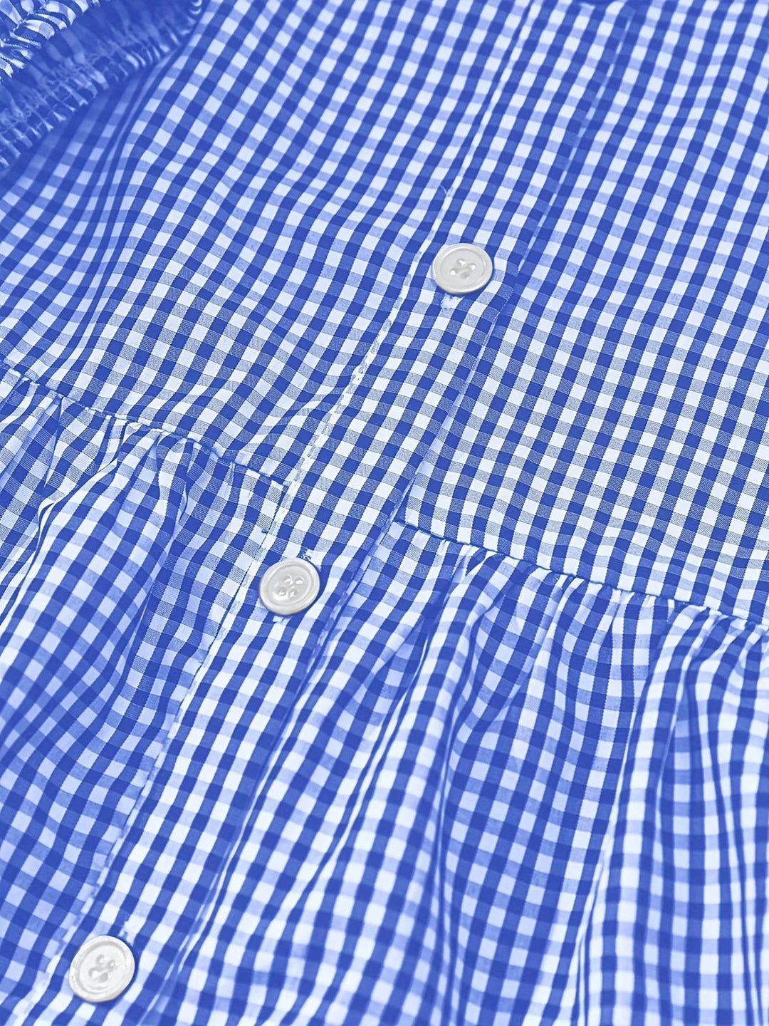 "Striped dress with collar in a buttoned design, made in breathable cotton blend fabric, perfect for casual yet stylish…