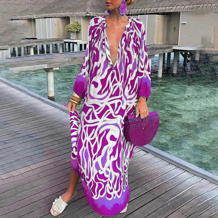 Purple chiffon beach kaftan dress by Lisbeth, featuring a breezy design perfect for summer days by the shore.