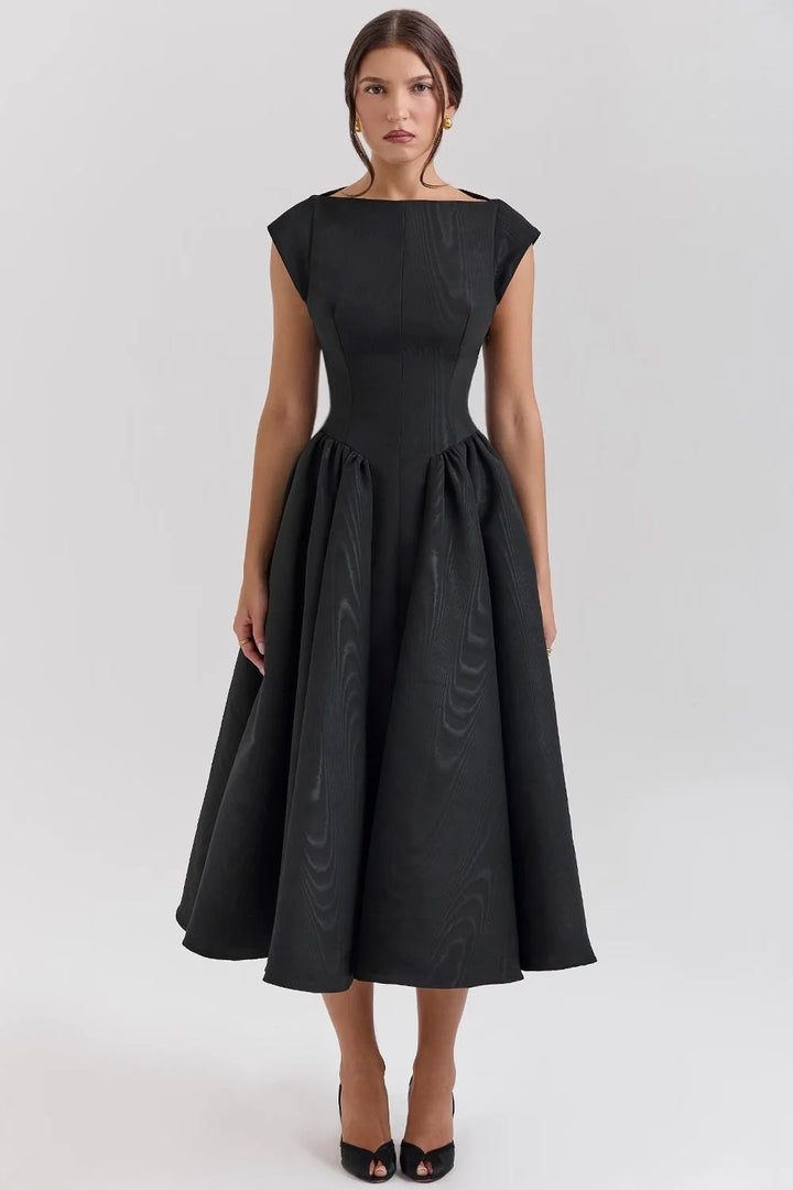 "Black mid-length dress featuring a sculpted bodice design, perfect for formal occasions. Made of high-quality and…