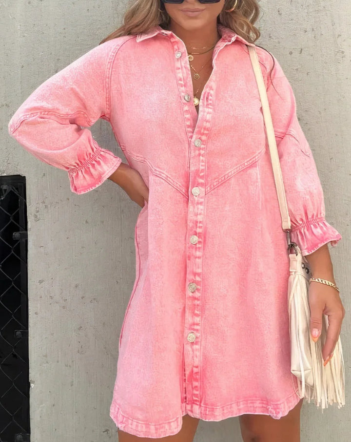 "Rosemarie mini shirt dress with button closure in soft cotton fabric and a timeless design suitable for everyday wear."